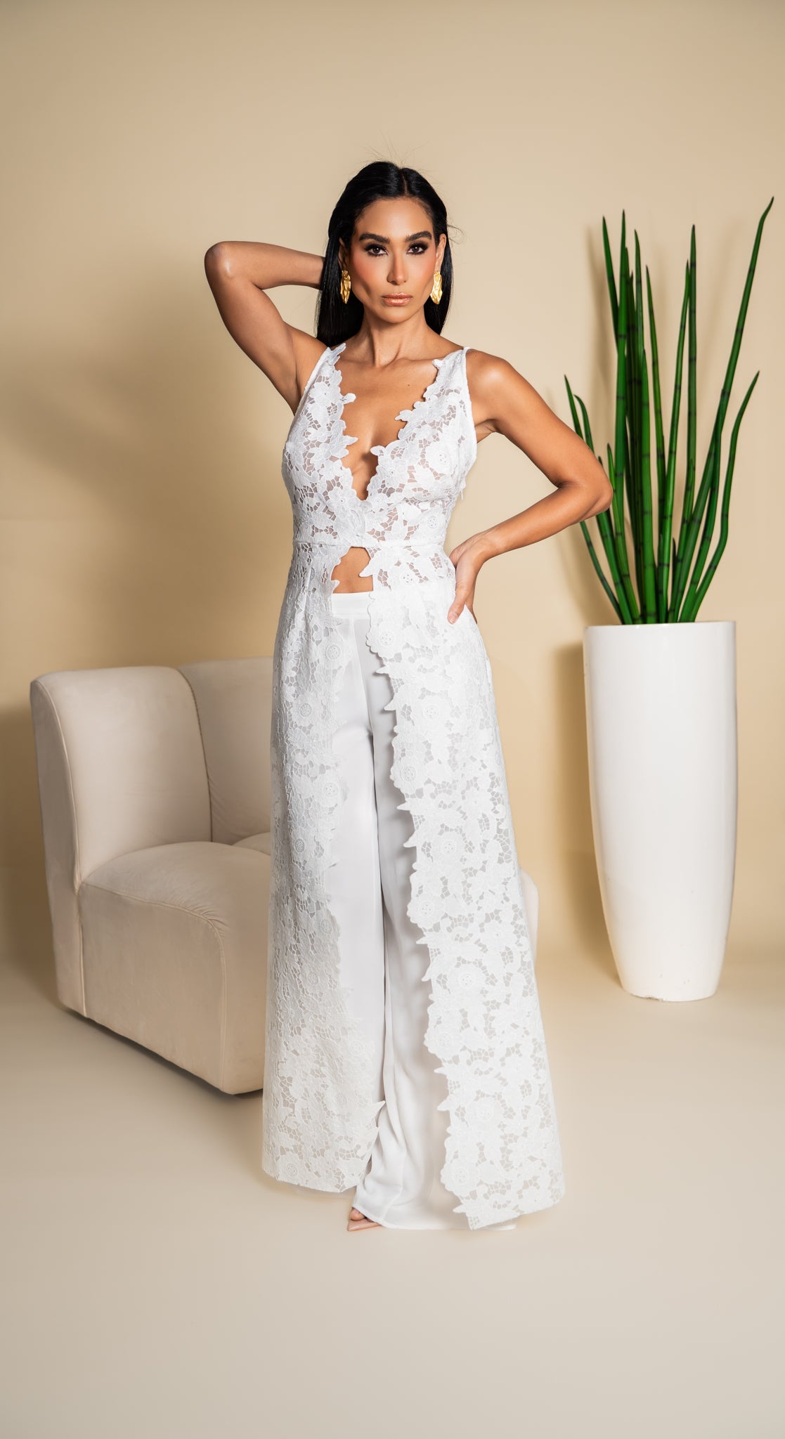 White Lace Floral Jumpsuit BZ10862 - Front view 4