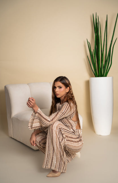 Conjunto rayas beige vista lateral