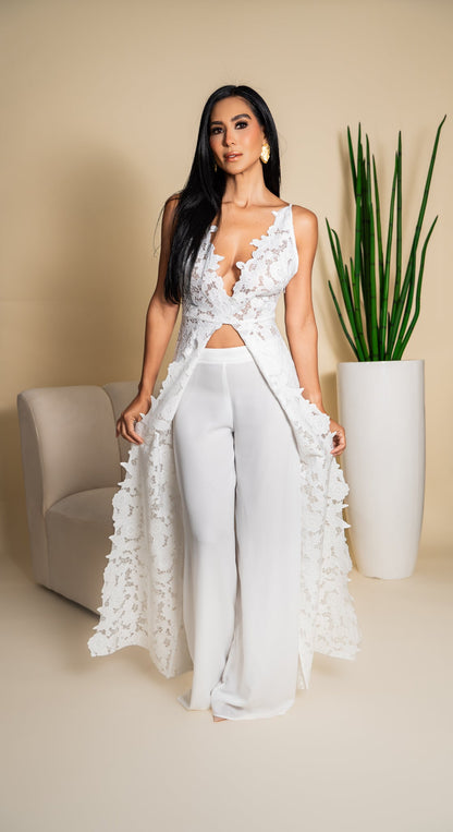 White Lace Floral Jumpsuit BZ10862 - Front view 2