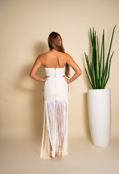 Conjunto blanco flecos - vista trasera