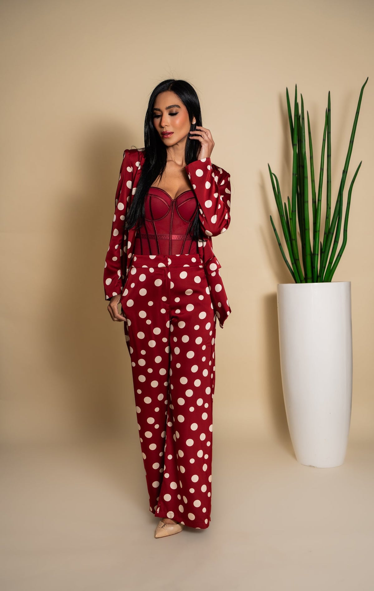 Conjunto lunares rojo - vista completa