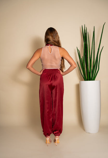 Conjunto rojo - vista lateral