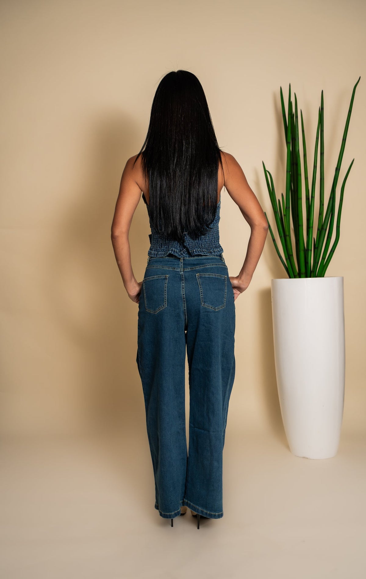 Conjunto denim - vista trasera