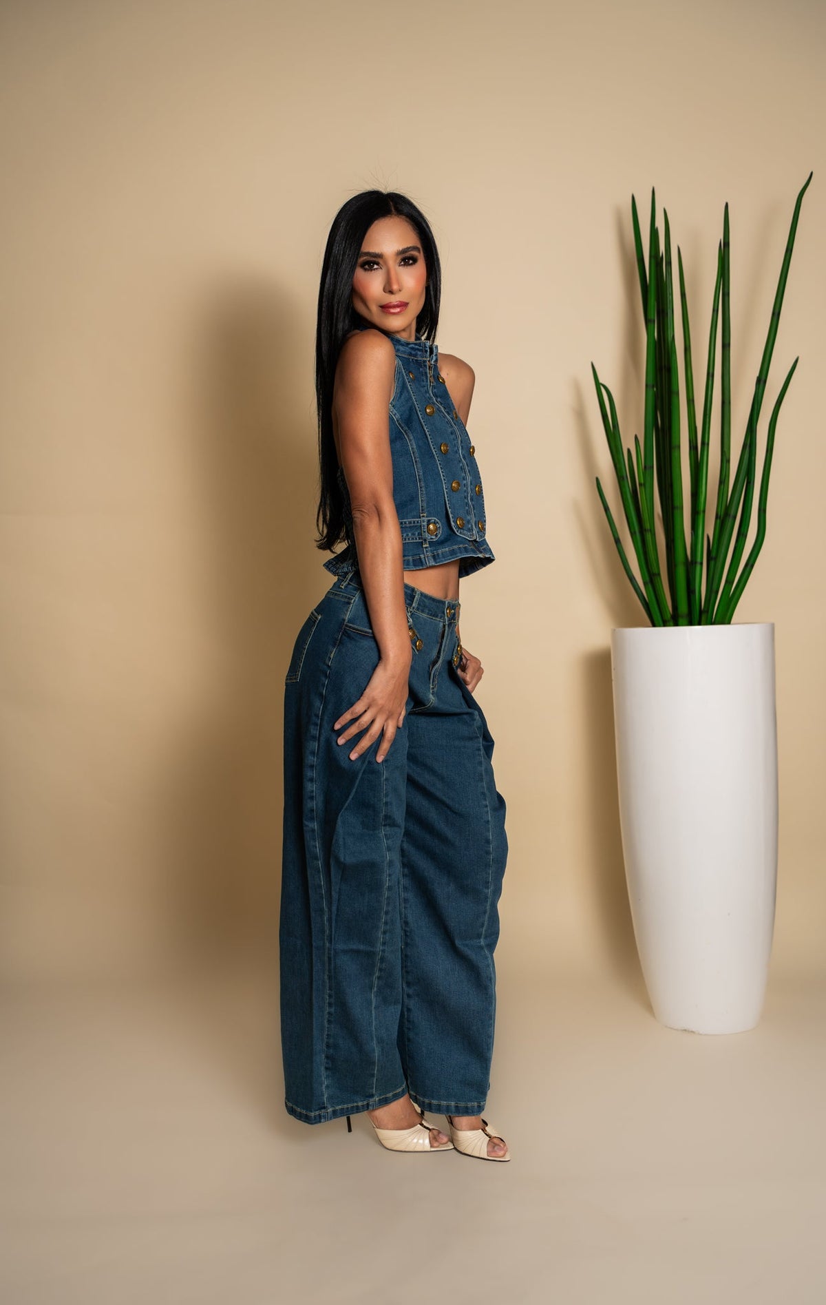 Conjunto denim - vista lateral