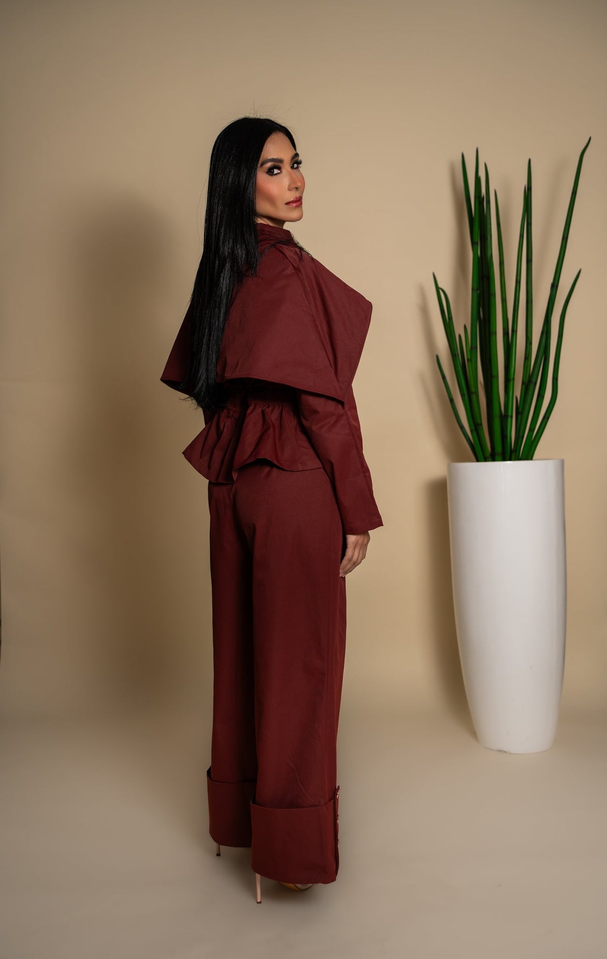 Conjunto burgundi - vista frontal
