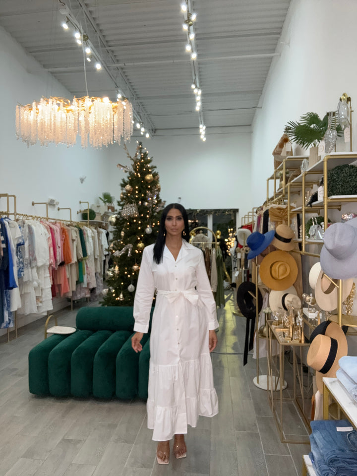 Elegant White Maxi Dress